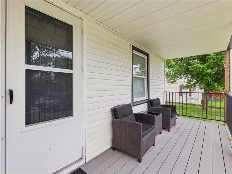 115 E Morse Avenue — photo 6