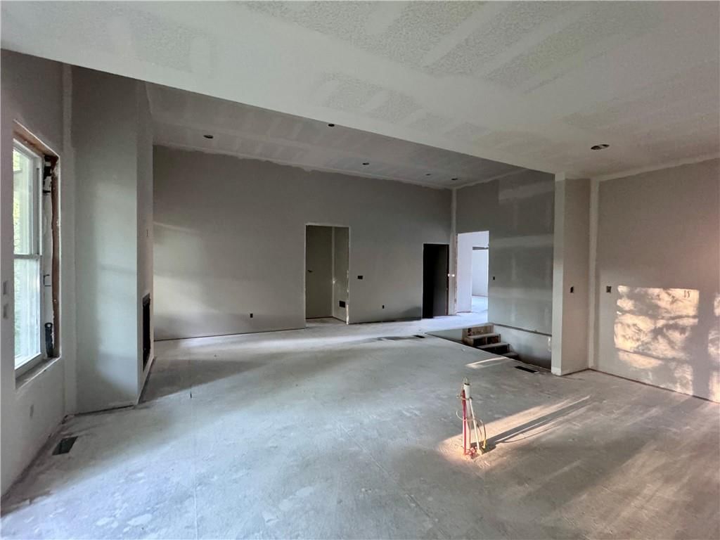 8638 Eagle Creek Drive — photo 16