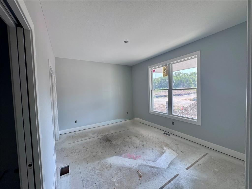 8638 Eagle Creek Drive — photo 23