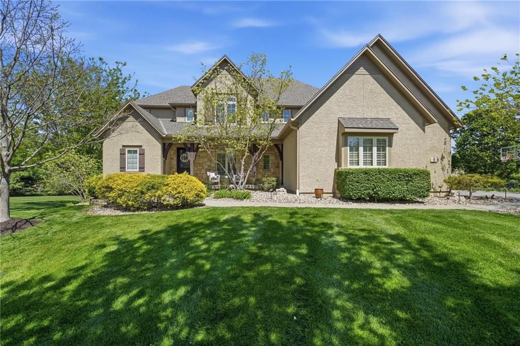 9404 W 156th Street, Overland Park, KS
