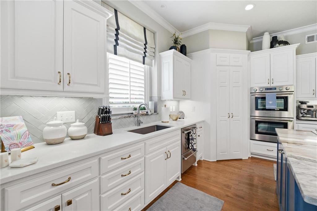 9404 W 156th Street — photo 20