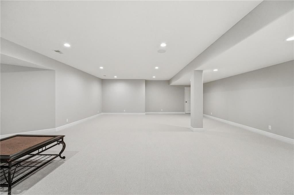 9404 W 156th Street — photo 55