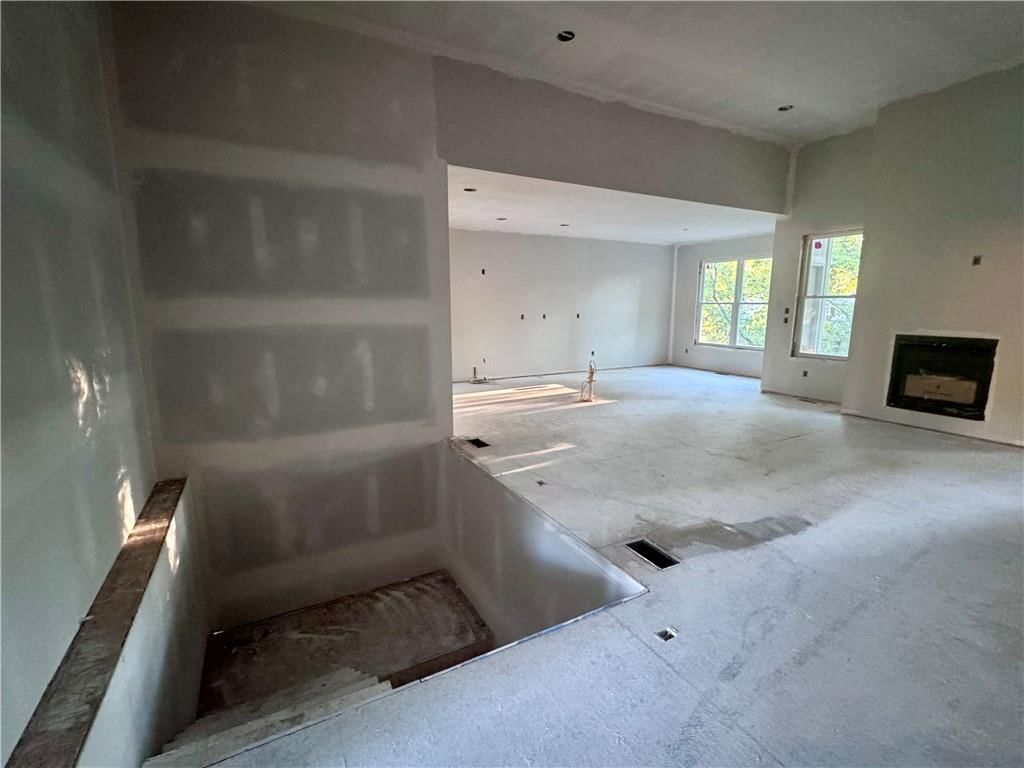 8646 Eagle Creek Drive — photo 13