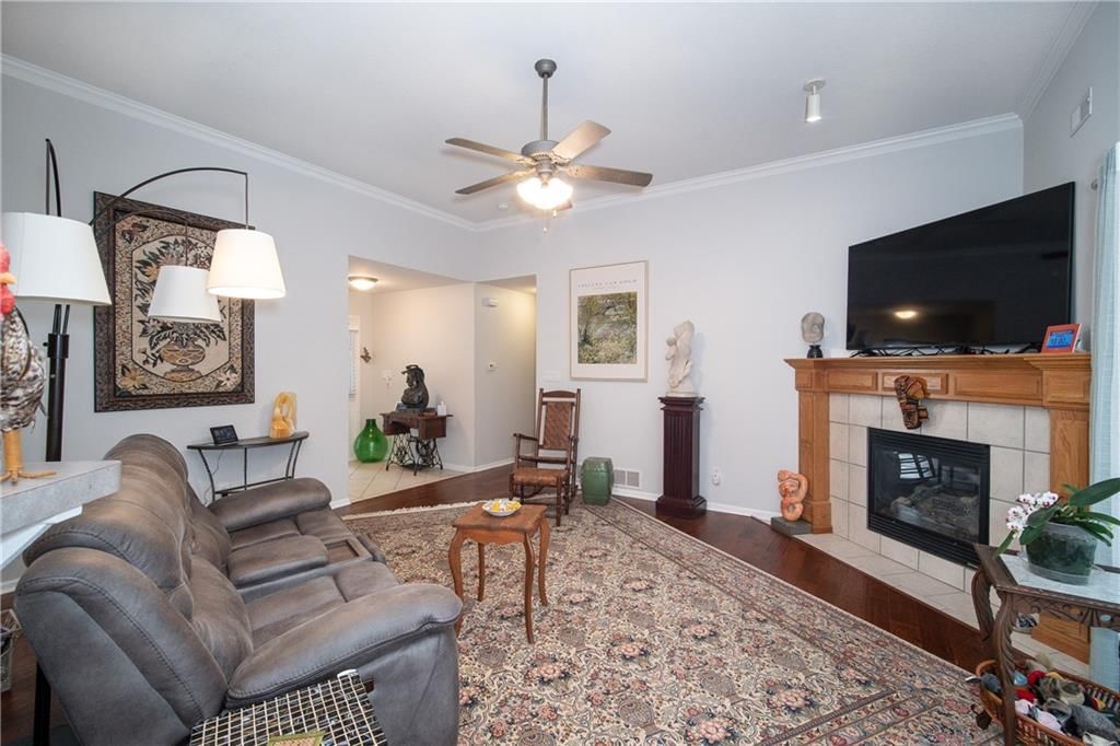 927 Jasara Circle — photo 9