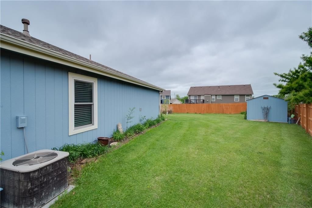927 Jasara Circle — photo 36