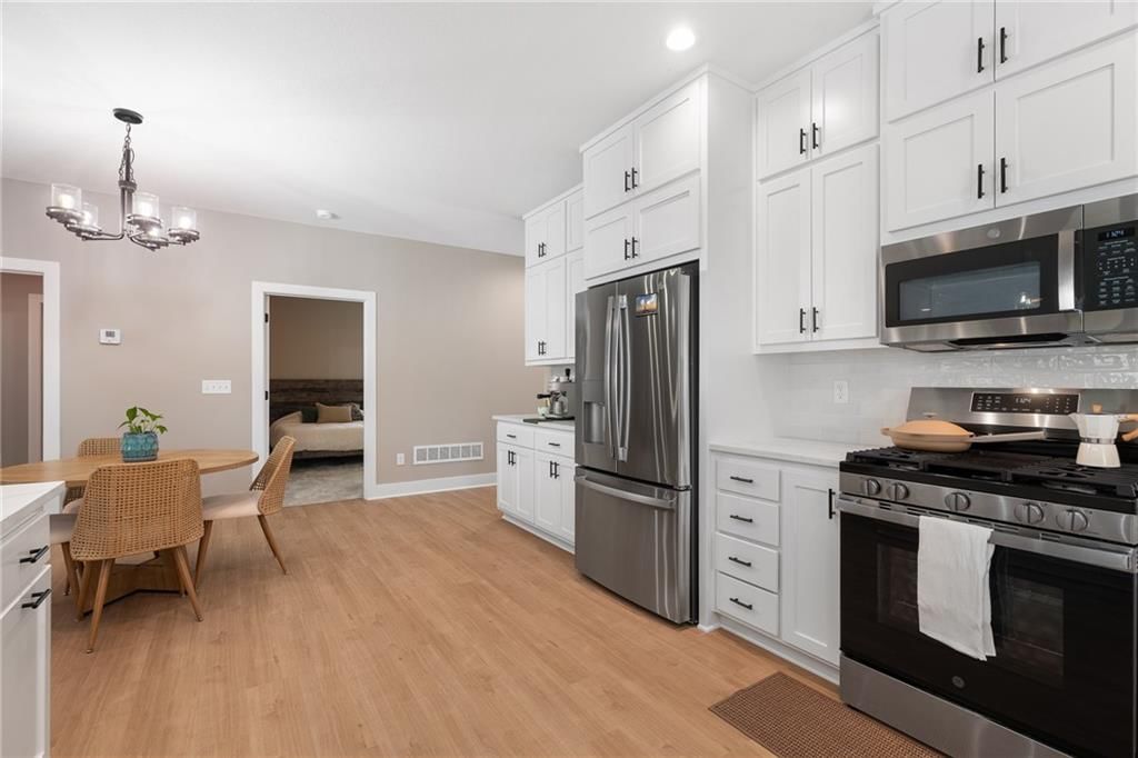 8675 Eagle Creek Drive — photo 10