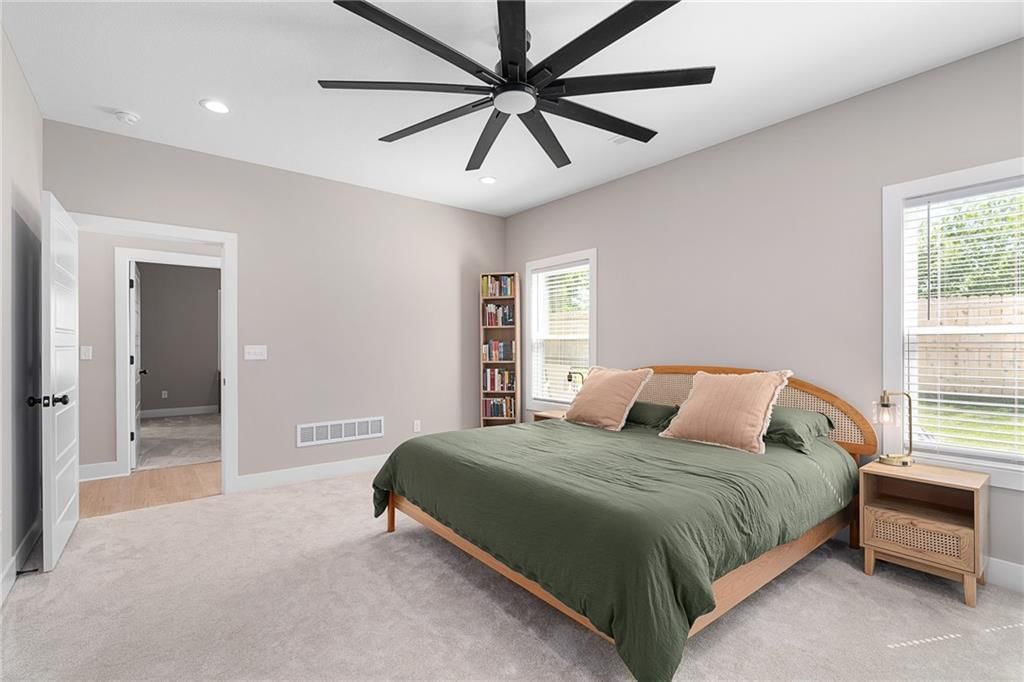 8675 Eagle Creek Drive — photo 11