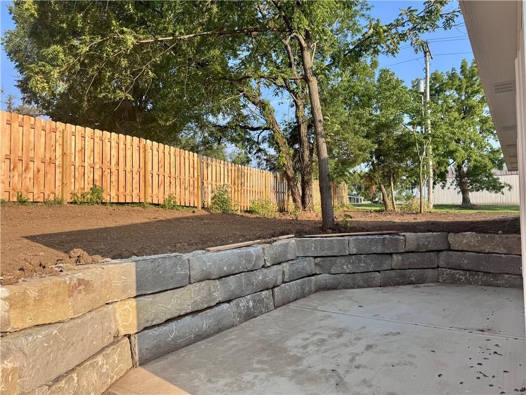 8675 Eagle Creek Drive — photo 19