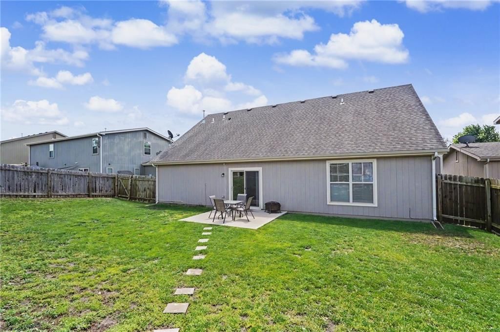 5710 Silverstone Drive — photo 46