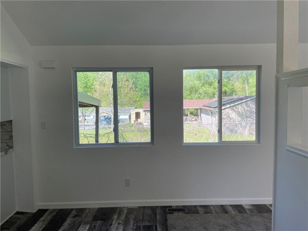 602 E Eisenhower Road — photo 15