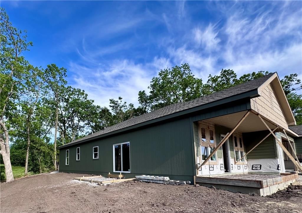 8479 Eagle Creek Drive — photo 3