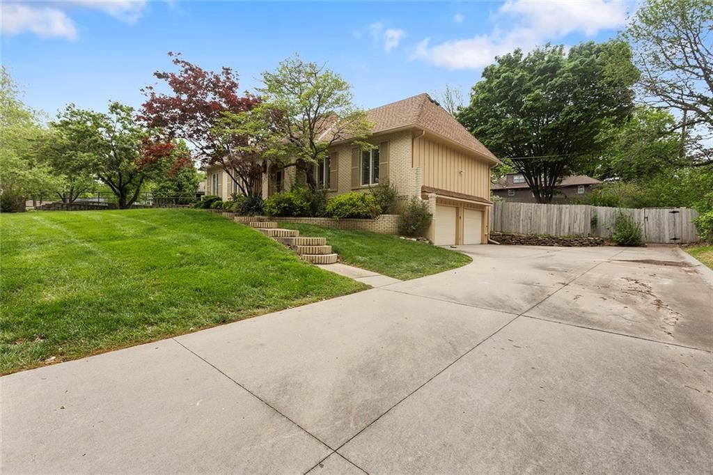 3901 S Sherman Drive, Independence, MO