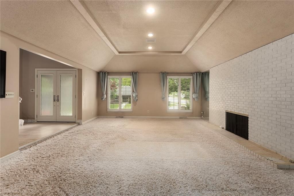 3901 S Sherman Drive — photo 9