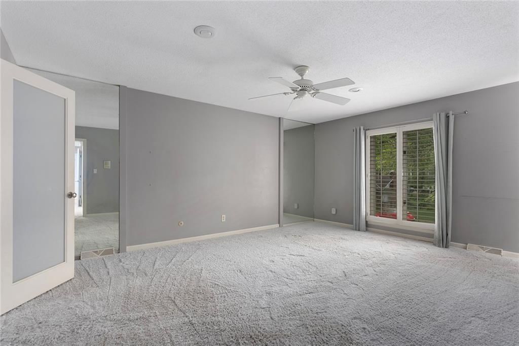 3901 S Sherman Drive — photo 15