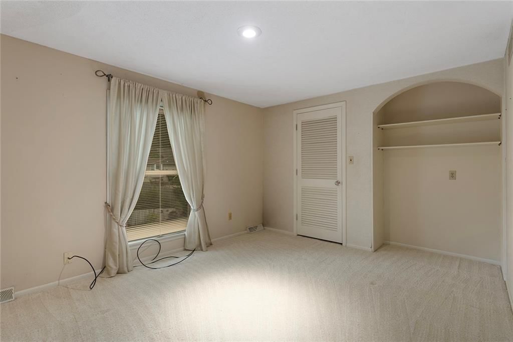 3901 S Sherman Drive — photo 21