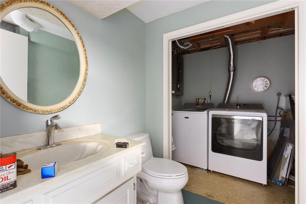 3901 S Sherman Drive — photo 26