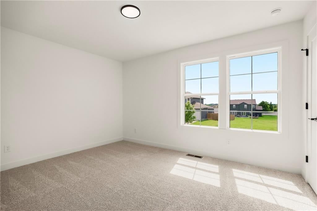 8663 Eagle Creek Drive — photo 16