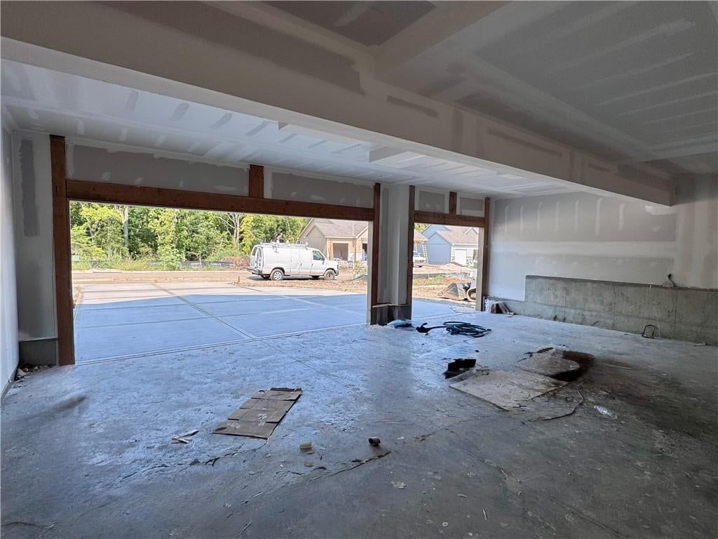 8663 Eagle Creek Drive — photo 37