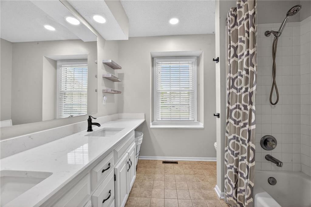 12721 BOND Street — photo 28