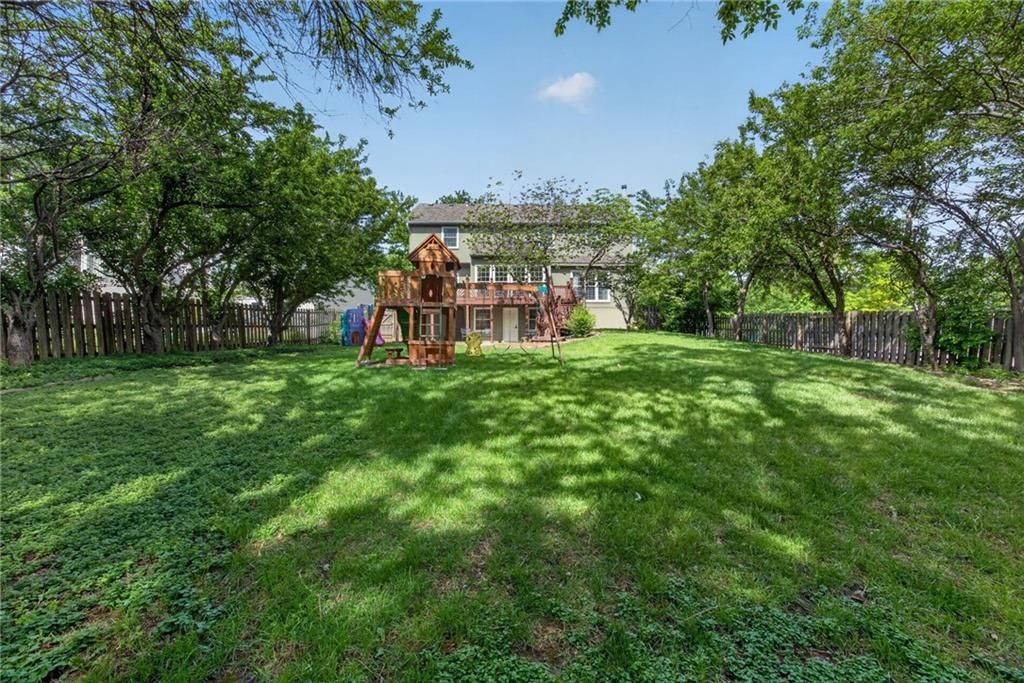 12721 BOND Street — photo 37