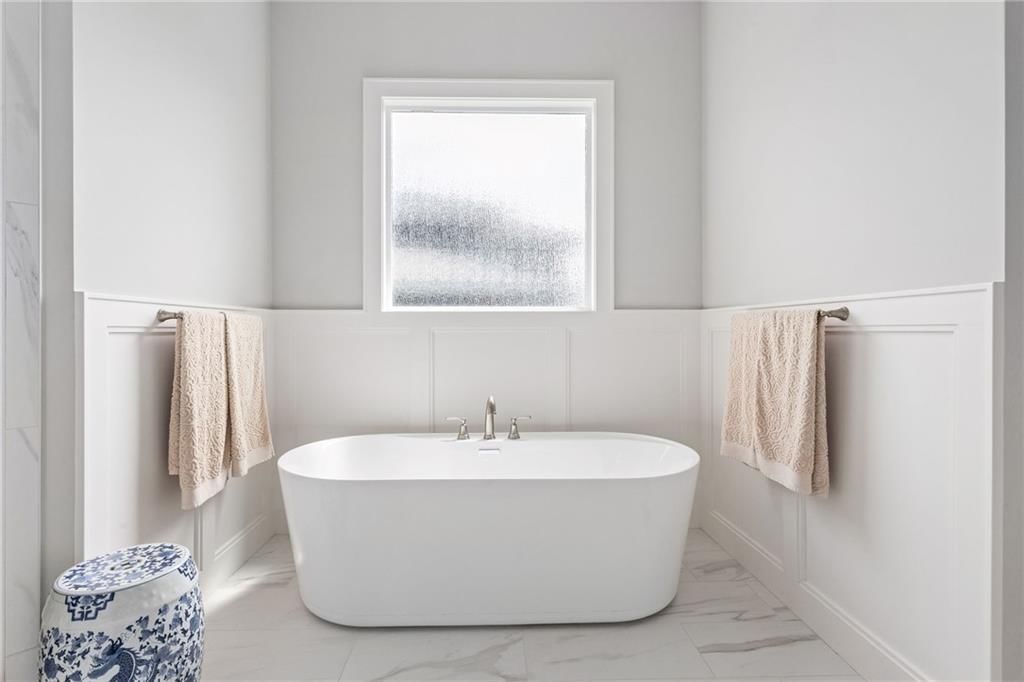 21303 W 94th Terrace — photo 25