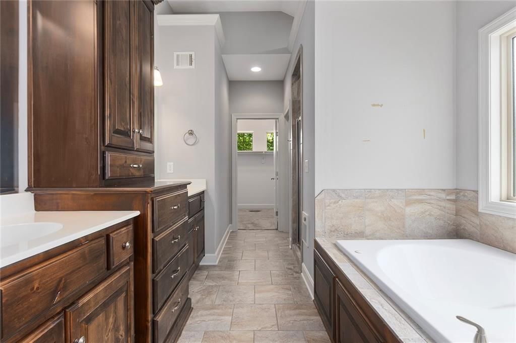 3928 NE INDEPENDENCE Avenue — photo 19