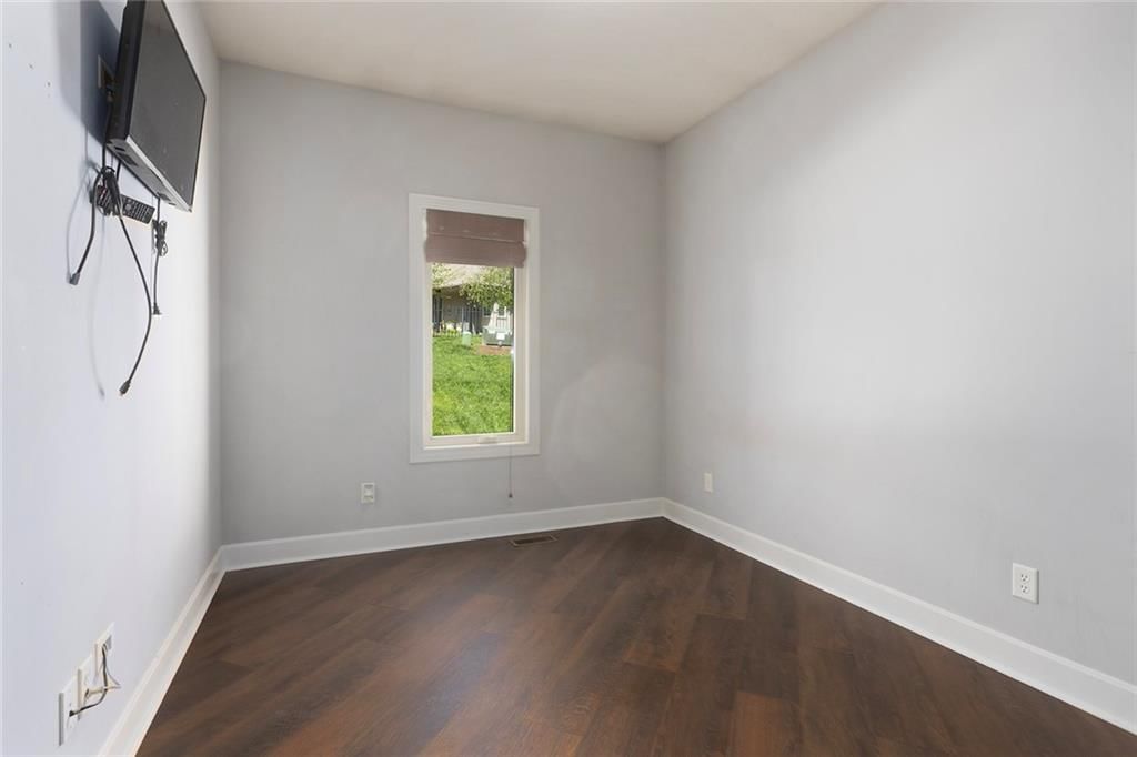 3928 NE INDEPENDENCE Avenue — photo 30