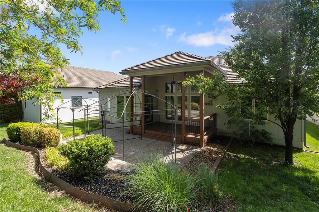 3928 NE INDEPENDENCE Avenue — photo 37
