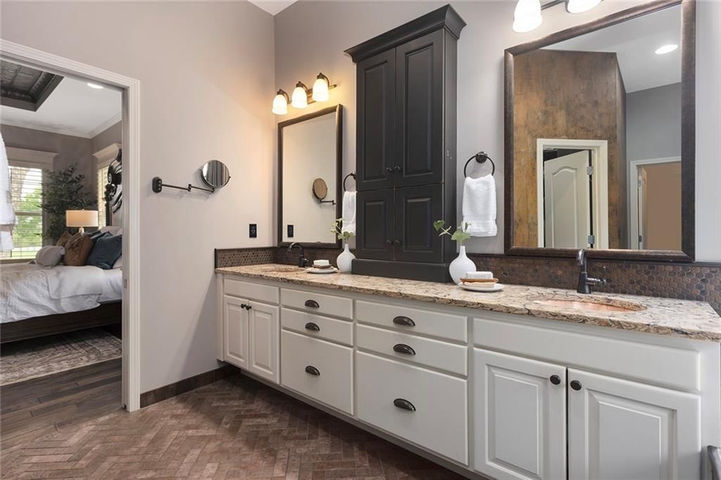8611 S Stillhouse Road — photo 48