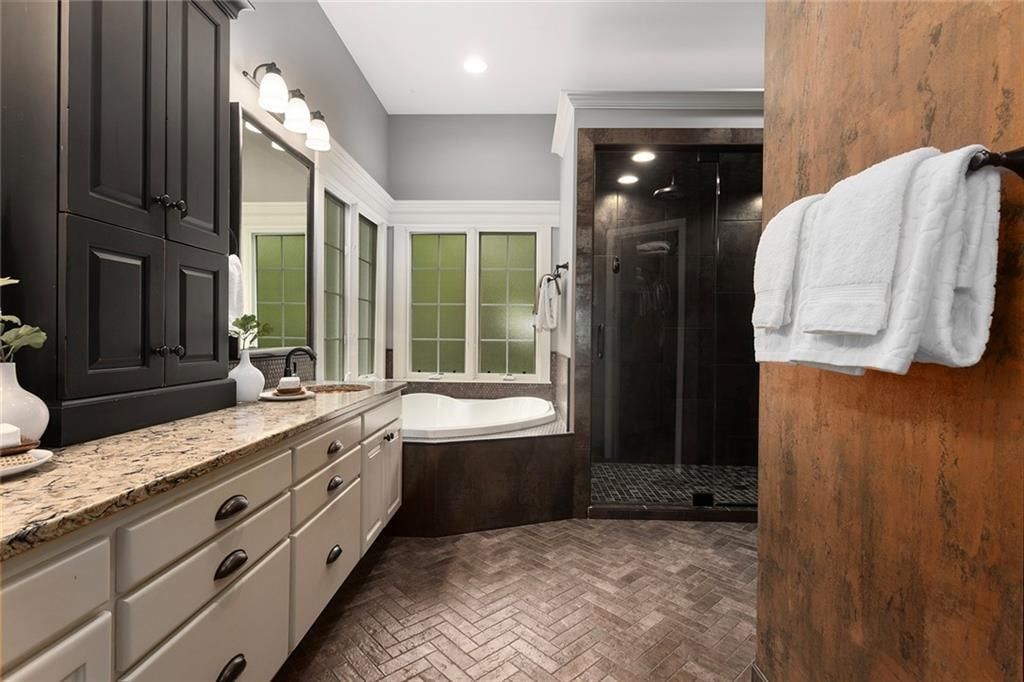 8611 S Stillhouse Road — photo 49
