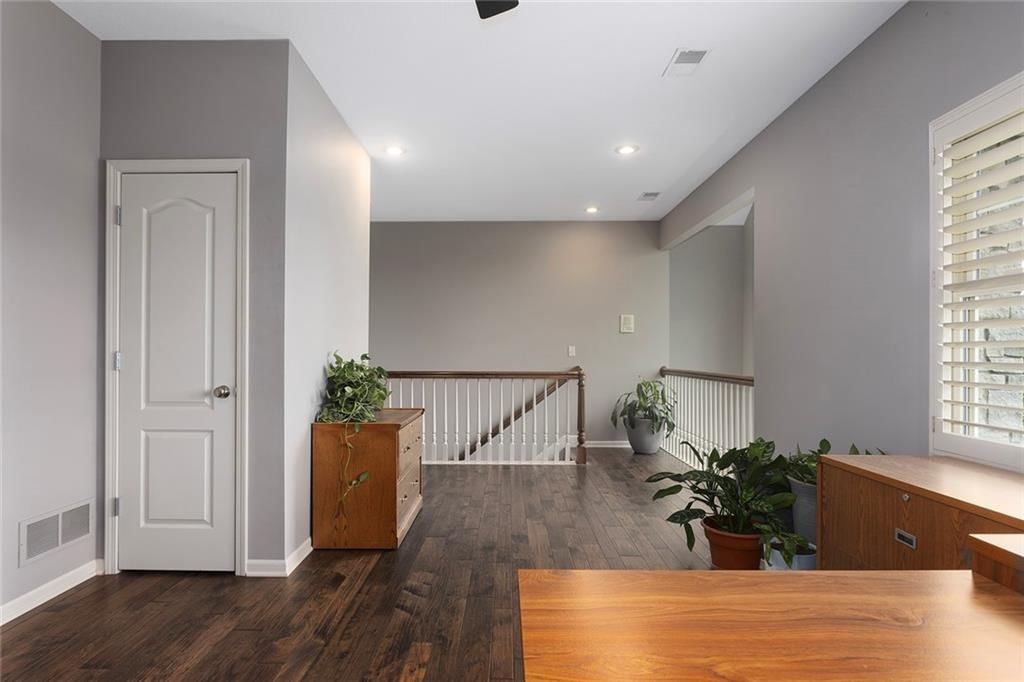 8611 S Stillhouse Road — photo 55