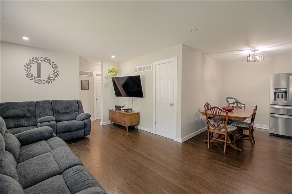 8159 NE 51st Street — photo 5