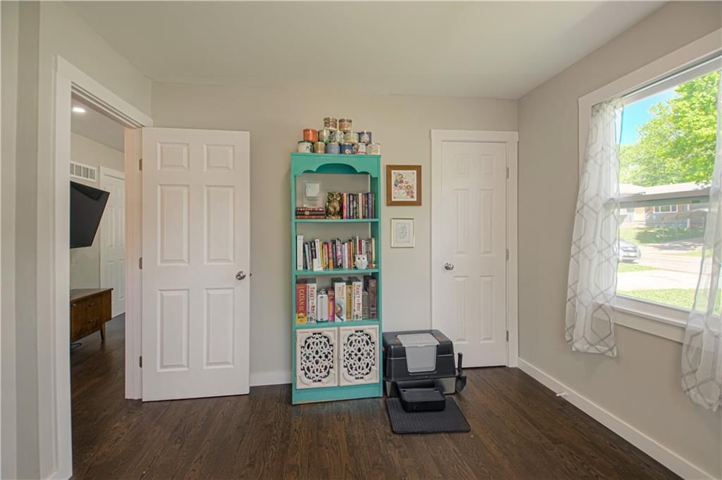 8159 NE 51st Street — photo 13