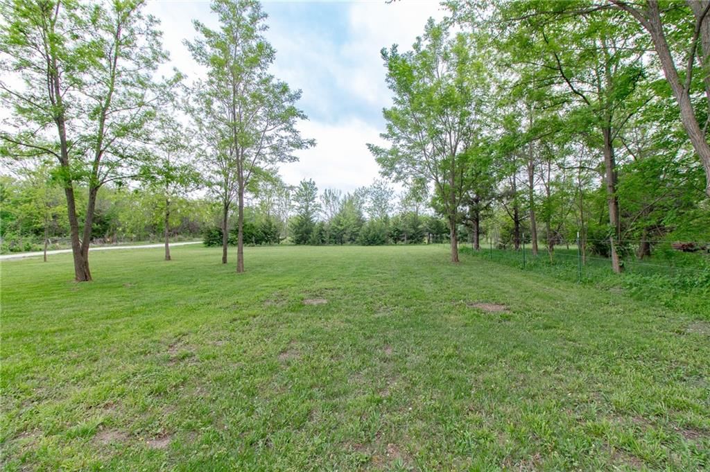 757 SW 800th Road — photo 17
