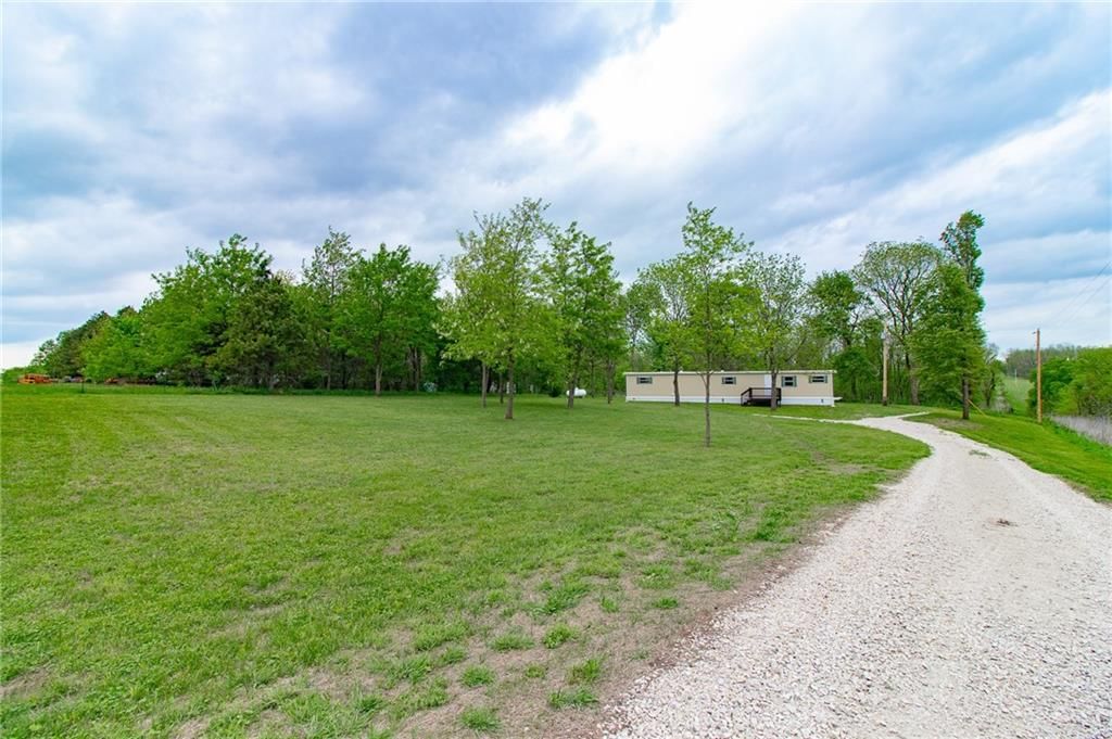 757 SW 800th Road — photo 33