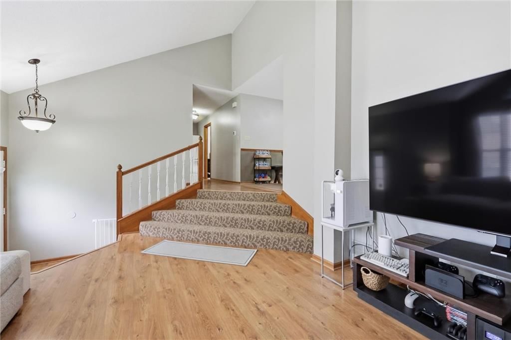 913 Park Avenue — photo 7