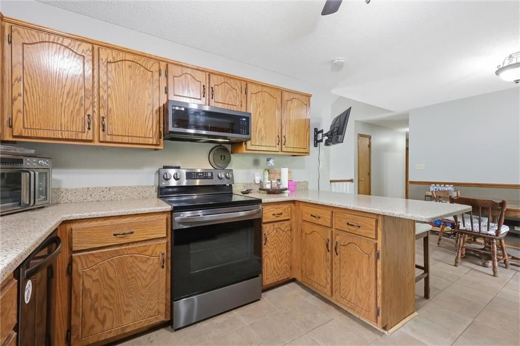913 Park Avenue — photo 10