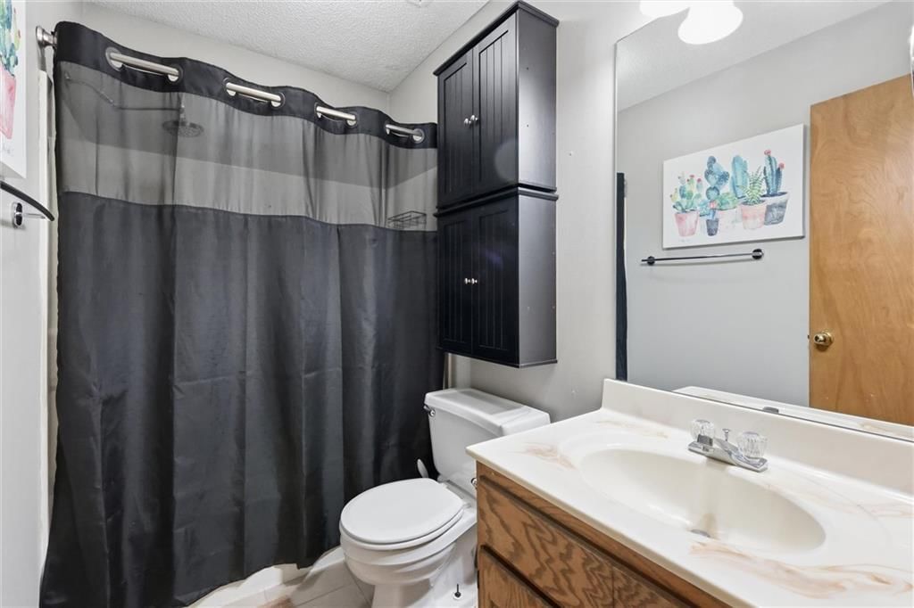 913 Park Avenue — photo 17