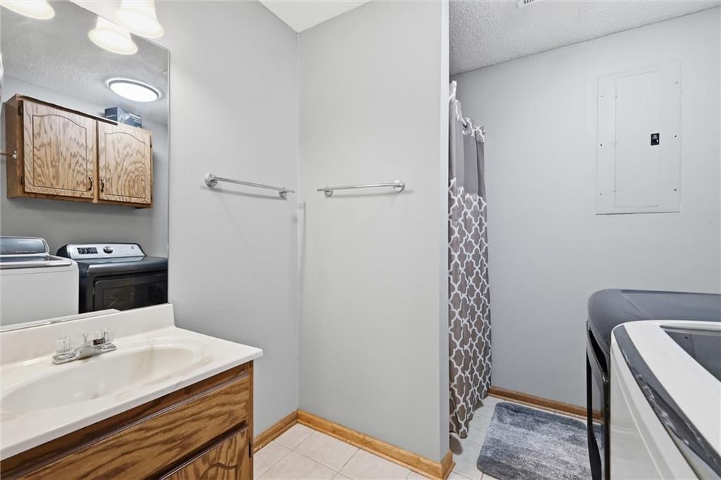 913 Park Avenue — photo 22