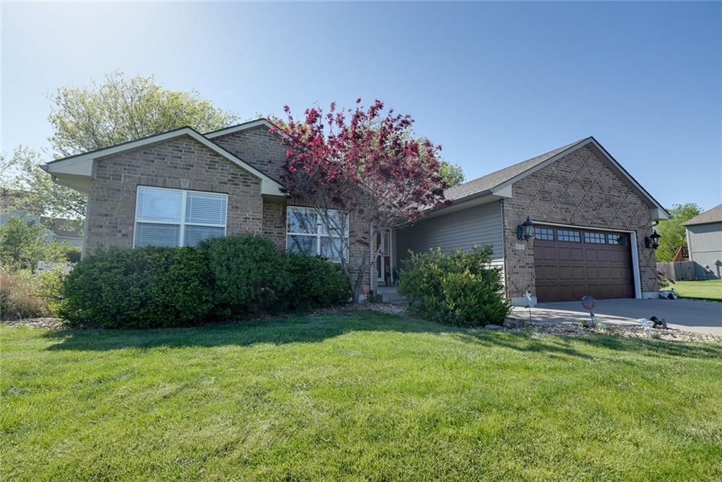 991 Moore Place, Odessa, MO