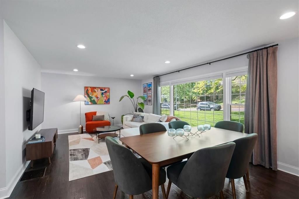 8601 Travis Street — photo 10