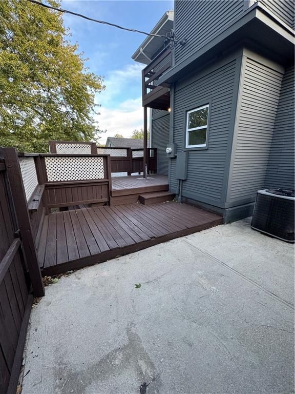 2303 Francis Street — photo 5