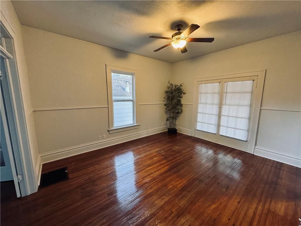 2303 Francis Street — photo 10
