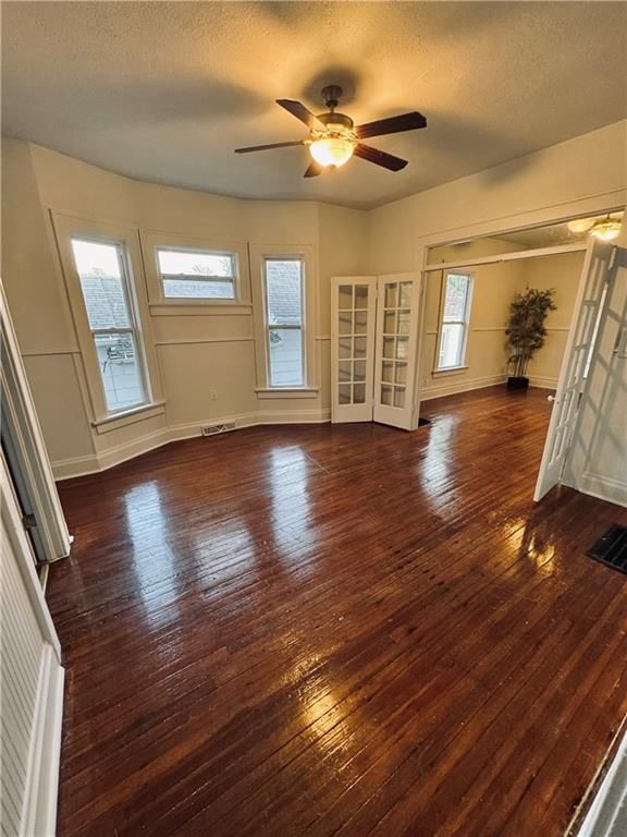 2303 Francis Street — photo 11