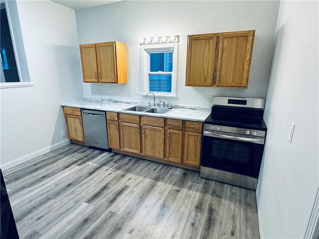2303 Francis Street — photo 16