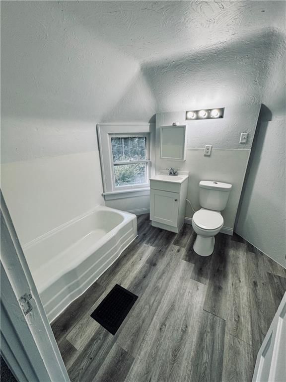 2303 Francis Street — photo 26