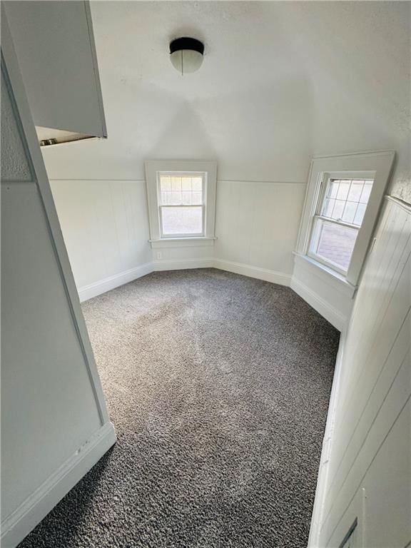 2303 Francis Street — photo 27