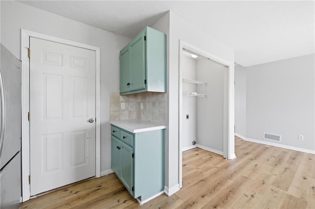 128 Hondo Street — photo 10