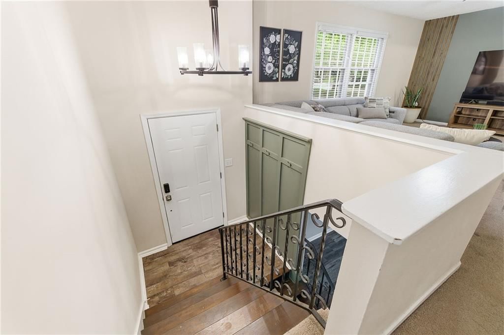 308 S Cardinal Drive — photo 6