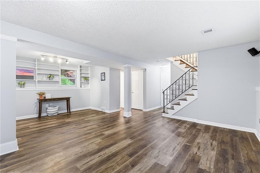 308 S Cardinal Drive — photo 25